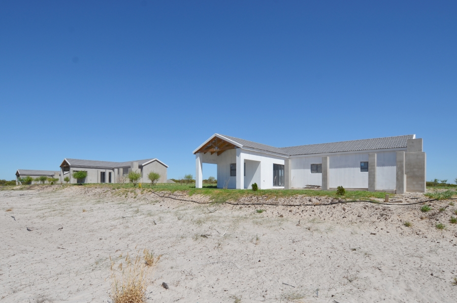 10 Bedroom Property for Sale in Hartebeesfontein Western Cape
